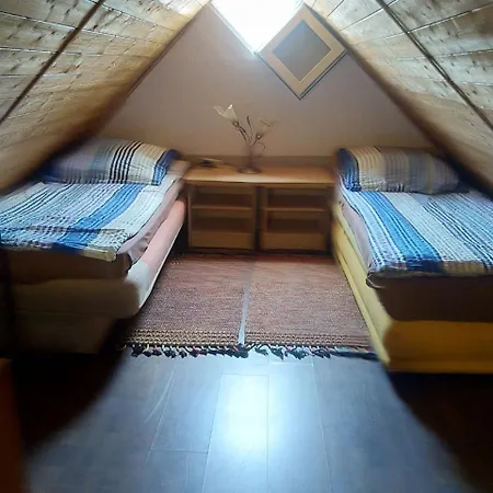 Alena Apartment