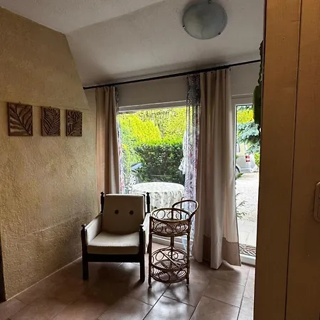 Alena Apartment Sarmellek